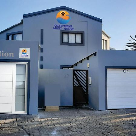 Coastwave Guest House Walvisbaai Buitenkant foto